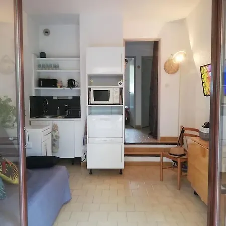 Location Dans Residence Calme, Proche Mer Cavalaire-sur-Mer Buitenkant foto